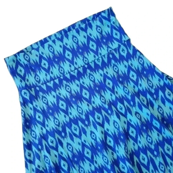 LuLaRoe Women's Azure Skirt Blue Aztec Size Medium - Picture 2 of 4